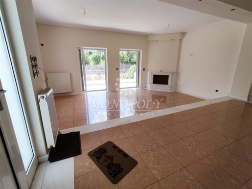 (A vendre) Maison Maisonnette (Indépendante) || East Attica/Saronida - 242 m², 4 chambres, 490.000€