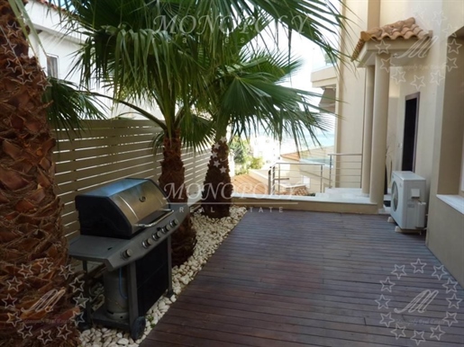 (For Sale) Residential Maisonette (Independent) || East Attica/Voula - 300 Sq.m, 4 Bedrooms, 1.300.0