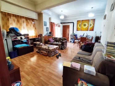 (Προς Πώληση) Κατοικία Διαμέρισμα || Αθήνα Νότια/Γλυφάδα - 99 τ.μ, 2 Υ/Δ, 210.000€