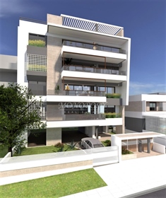(Προς Πώληση) Κατοικία Διαμέρισμα || Αθήνα Νότια/Γλυφάδα - 128 τ.μ, 3 Υ/Δ, 800.000€