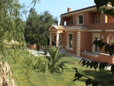 (A Vendre) Maison Villa || Corfou/Corfou - 630 m², 4 chambres, 2.700.000€