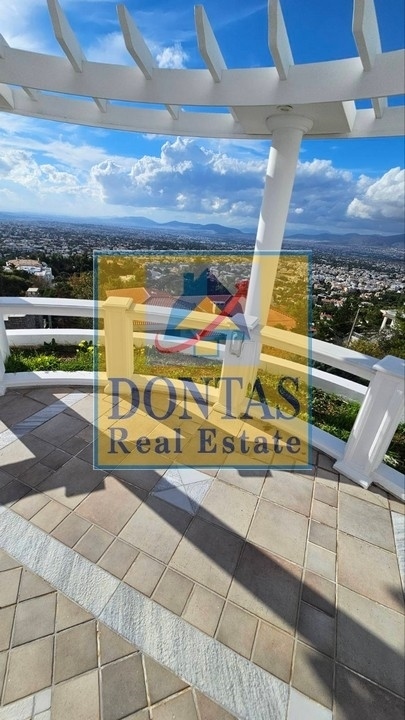 (À vendre) Maison individuelle résidentielle || Athènes Nord/Nea Erythraia - 700 m², 7 chambres, 3.