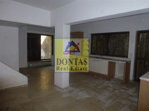 (For Sale) Land Plot || Athens North/Nea Erithraia - 1.375 Sq.m, 1.600.000€
