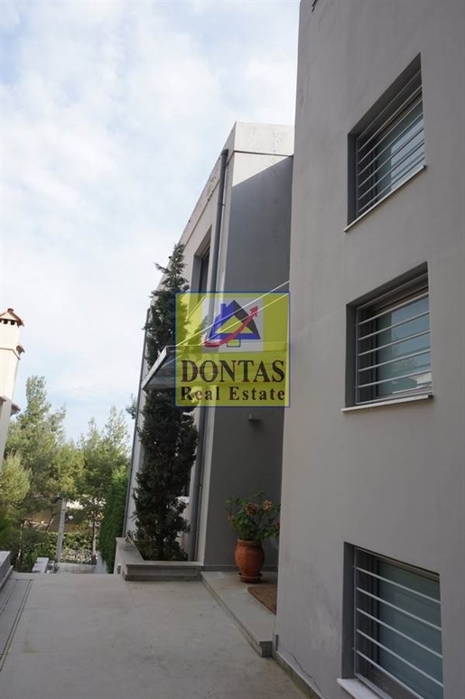 (Te koop) Residentieel Vrijstaande woning || Oost-Attica/Dionysos - 540 m², 5 slaapkamers, 990.000€
