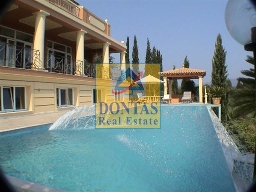 (De vânzare) Vilă rezidențială || Prefectura Corfu/Corfu Chora - 630 mp, 4 dormitoare, 2.100.000€