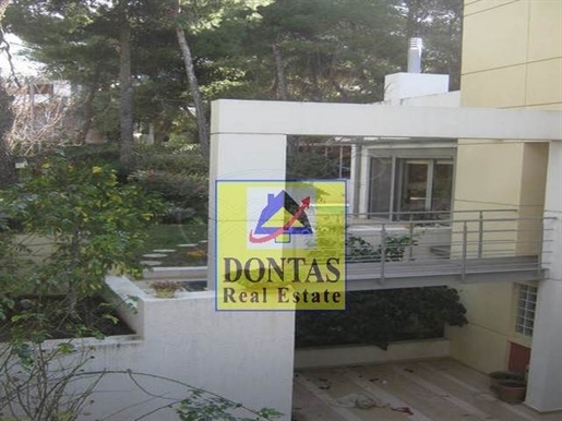 (Προς Πώληση) Κατοικία Μεζονέτα || Αθήνα Βόρεια/Εκάλη - 350 τ.μ, 4 Υ/Δ, 850.000€