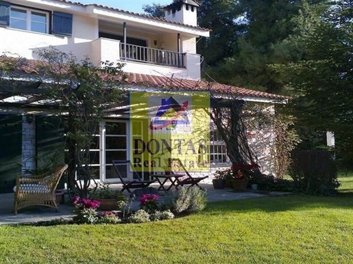(For Sale) Residential Detached house || Athens North/Ekali - 500 Sq.m, 5 Bedrooms, 2.500.000€