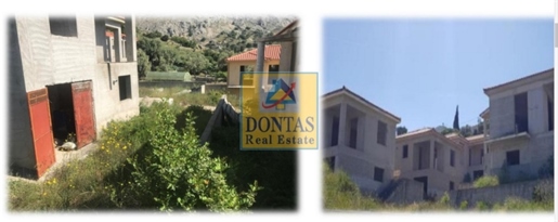 (For Sale) Residential Residence complex || Chios/Omiroupoli - 1.610 Sq.m, 961.000€