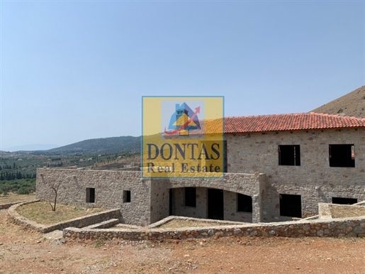 (For Sale) Residential Detached house || Fokida/Galaxidi - 320 Sq.m, 9 Bedrooms, 1.200.000€