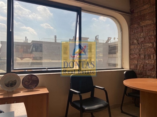 (For Sale) Commercial Commercial Property || Athens North/Marousi - 70 Sq.m, 205.000€
