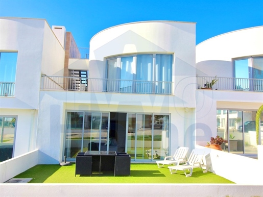 Townhouse for sale with sea view, in Fuseta, Olhão