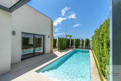 Villa 237 m² in Ciudad Quesada, Alicante
