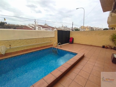 Casa 75 m² en Torrevieja, Alicante