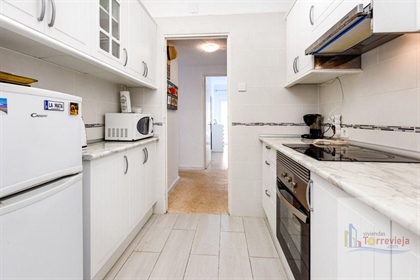 Apartamento 82 m² en Torrevieja, Alicante