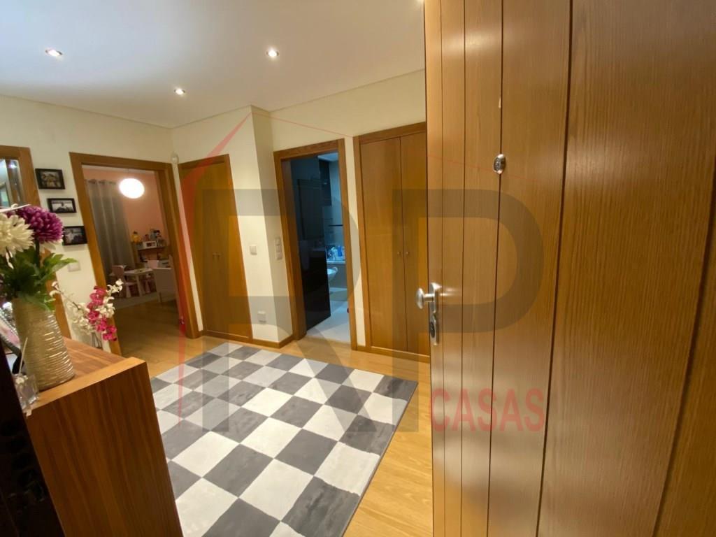 Fantastique appartement de 3 pièces, avec 115m2 avec garage, Alcochete