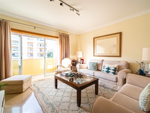4-Zimmer-Apartment mit 2 Suiten in Jardins da Parede