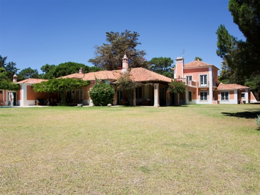 6 bedroom Villa in Quinta da Marinha