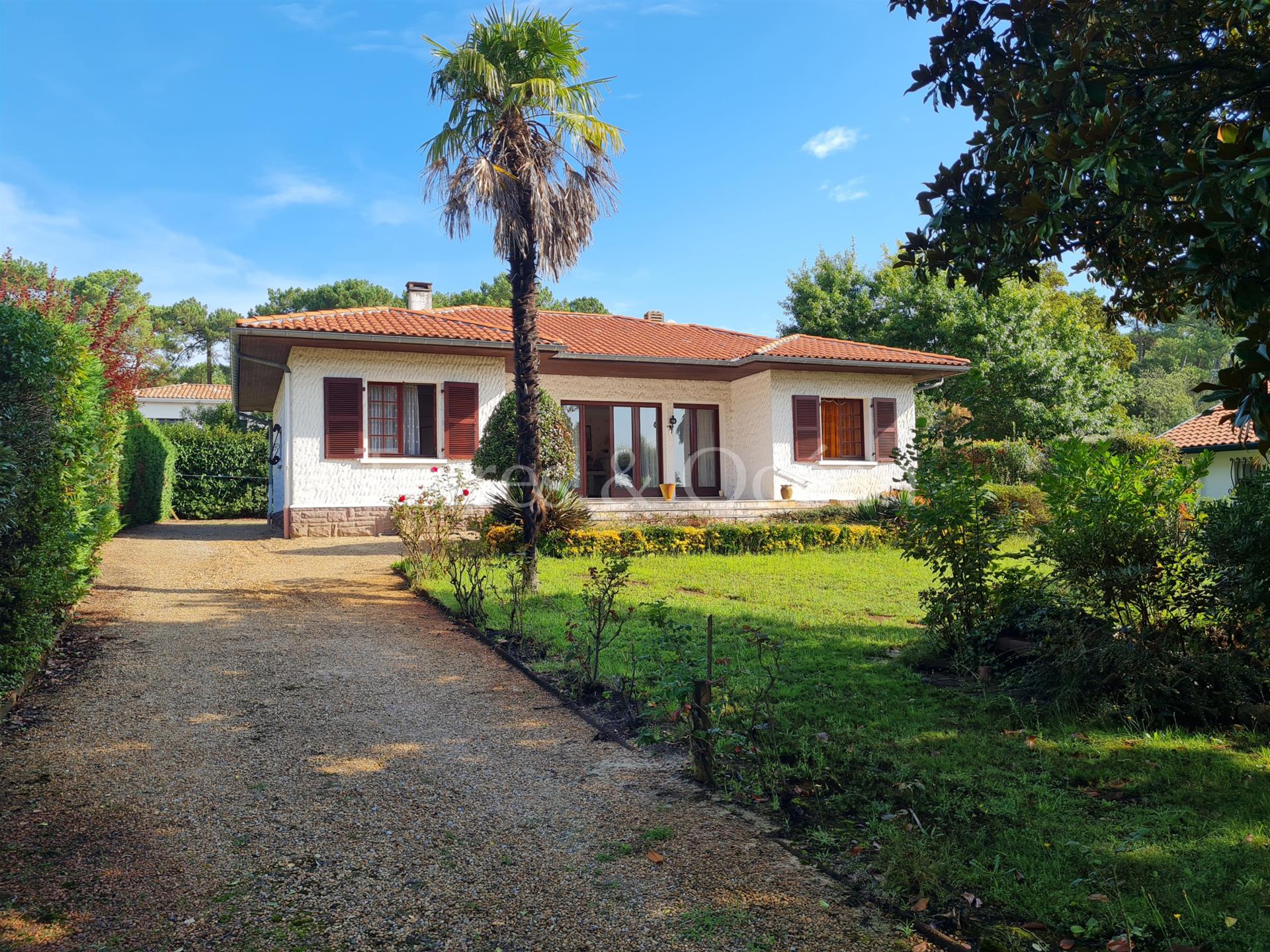Single-Story House Near Hossegor Golf Course