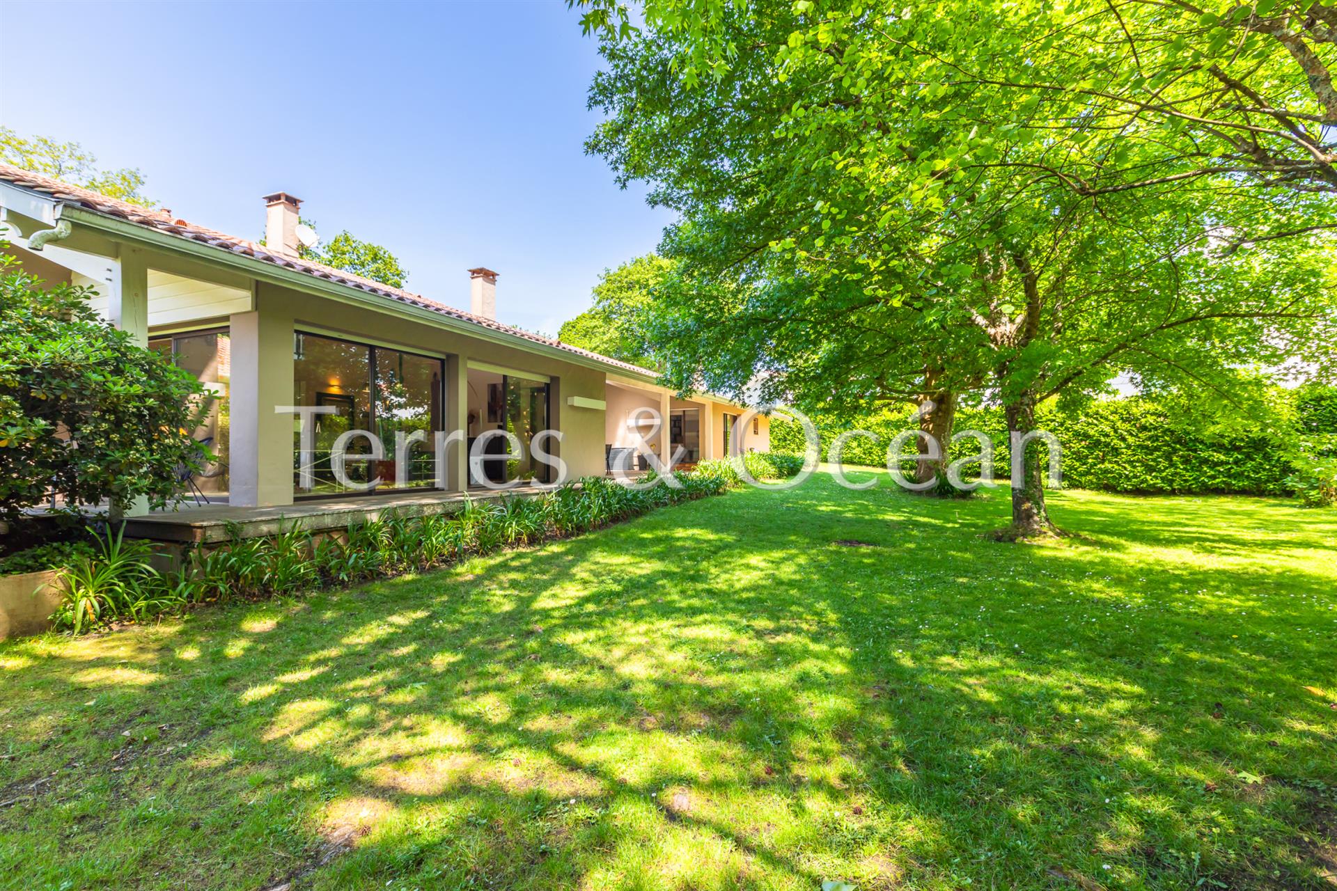 12 Min From Hossegor, House With Annex And Pool
