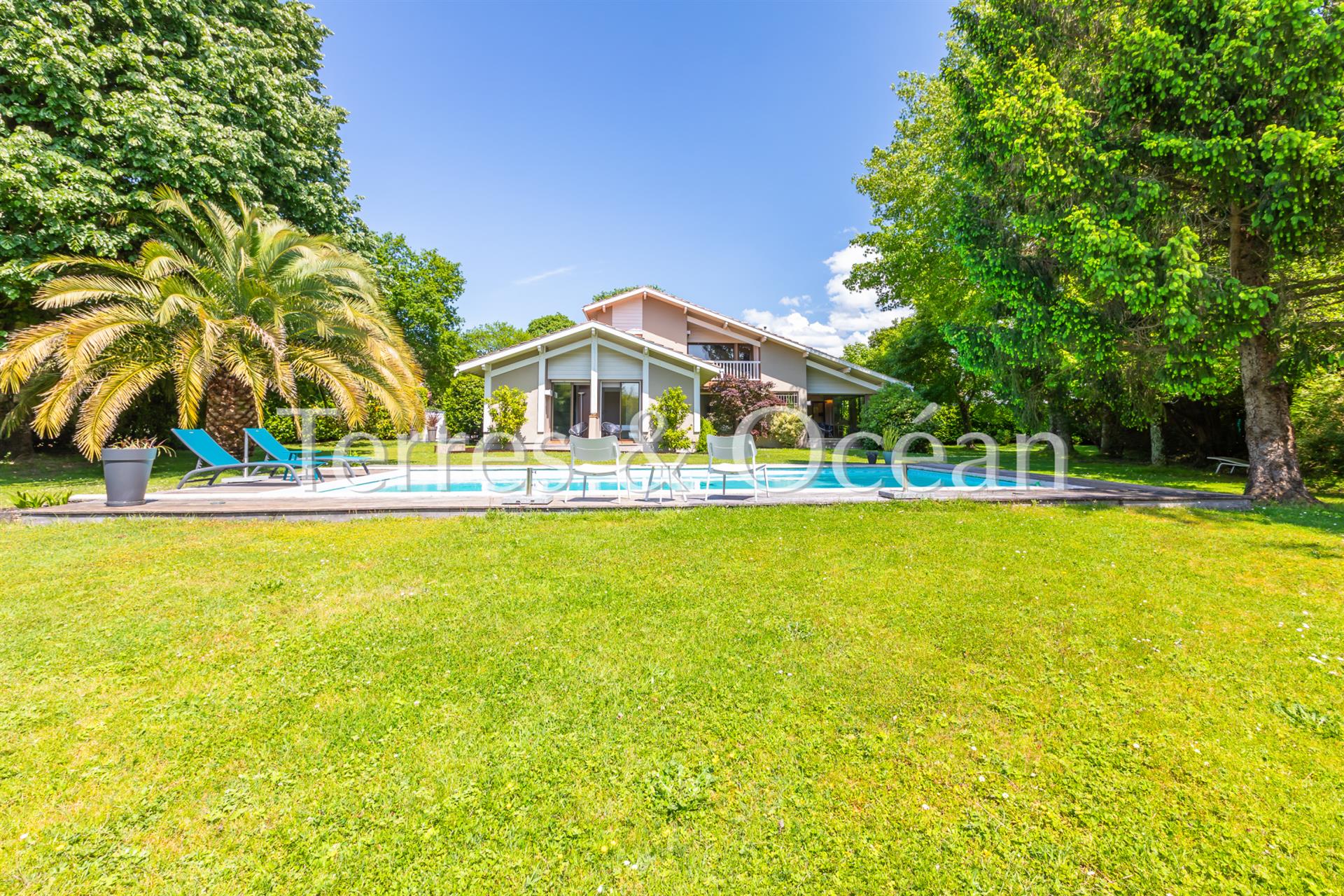 12 Min From Hossegor, House With Annex And Pool