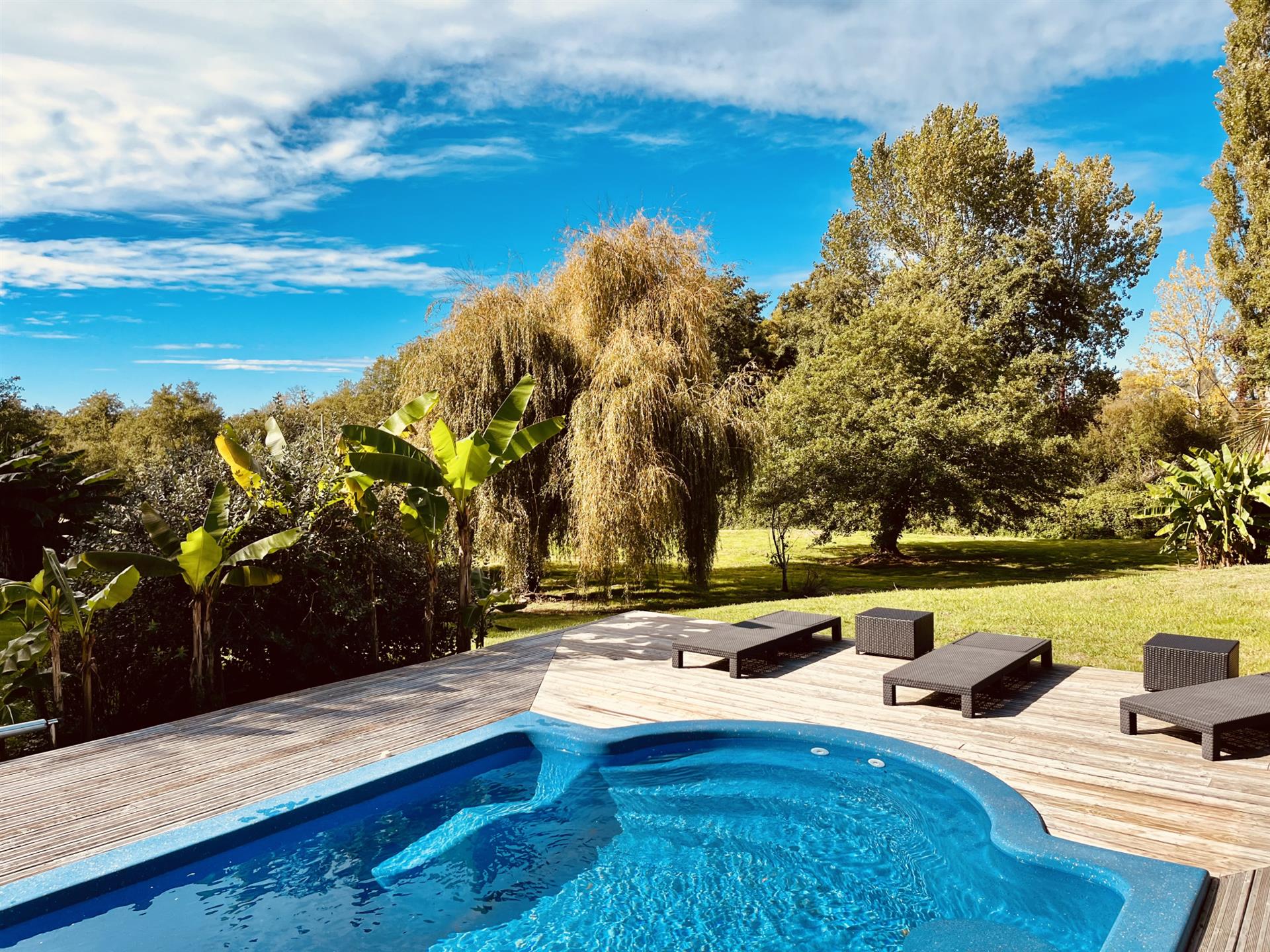Angresse, Property With Pool Not Overlooked