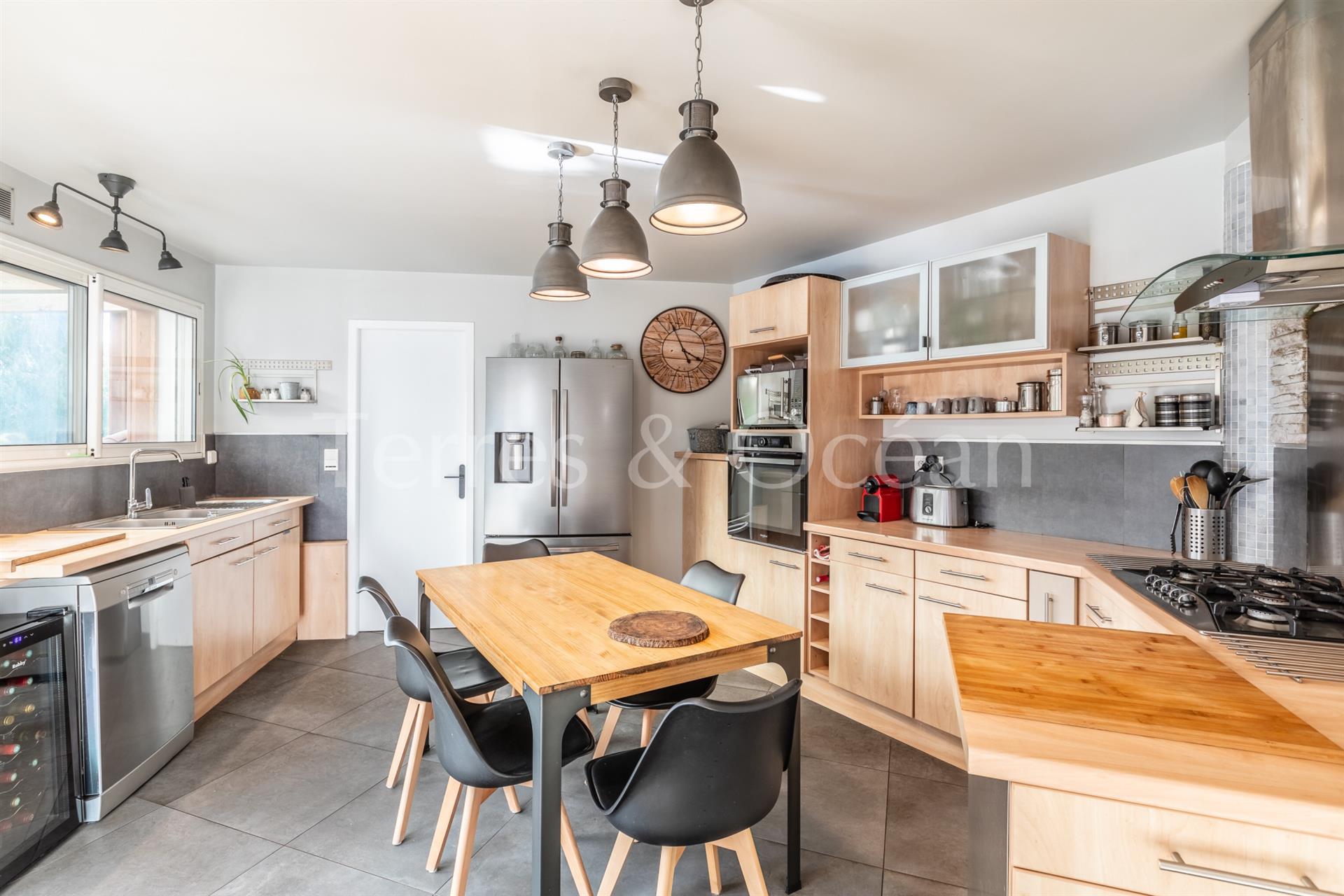 Angresse, Property With Pool Not Overlooked