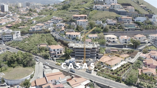 Appartamento 4 Vani +1 Vendita in São Martinho,Funchal