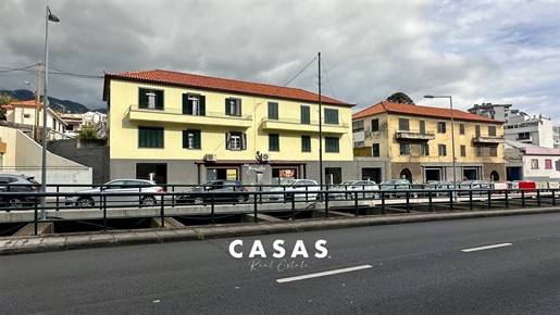 Building Sell in Imaculado Coração de Maria,Funchal