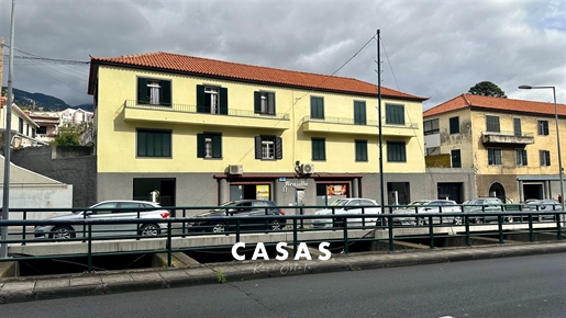 Building Sell in Imaculado Coração de Maria,Funchal