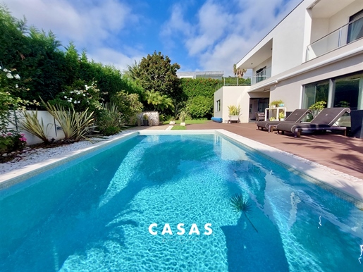 Detached house T3 Sell in São Martinho,Funchal