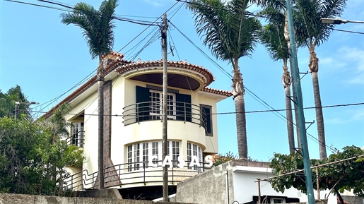 Einfamilienhaus 3 Schlafzimmer Verkaufen in Caniçal,Machico