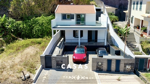 Casa Indipendente 3 Vani +1 Vendita in São Martinho,Funchal