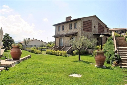 Landhaus von 142 m2 in Chianni