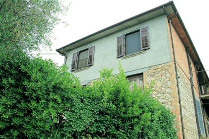 Rustico/Casale/Corte di 440 m2 a Montaione