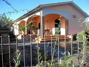 Land/bondegård/gård på 100 m2 i Castiglione della Pescaia