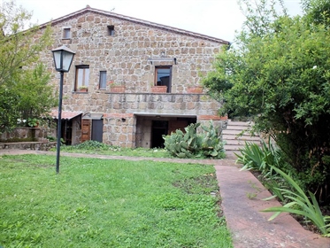 Vrijstaand huis van 80 m2 in Sorano