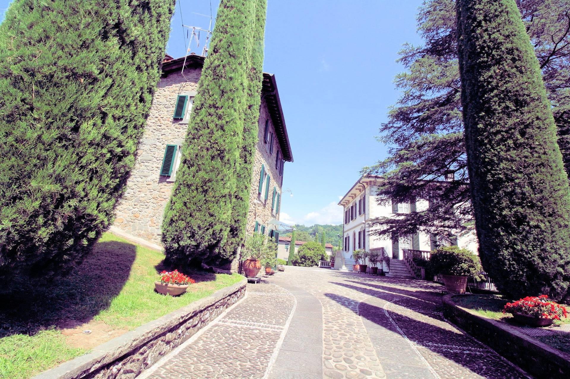 Villa individuelle de 820 m2 à Bagni di Lucca