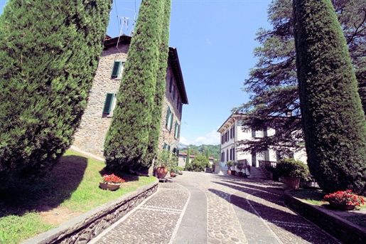 Chalet independiente de 820 m2 en Bagni di Lucca