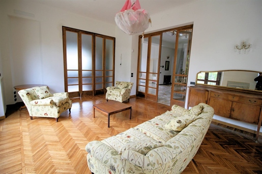 Villa singola di 600 m2 a Montecatini-Terme
