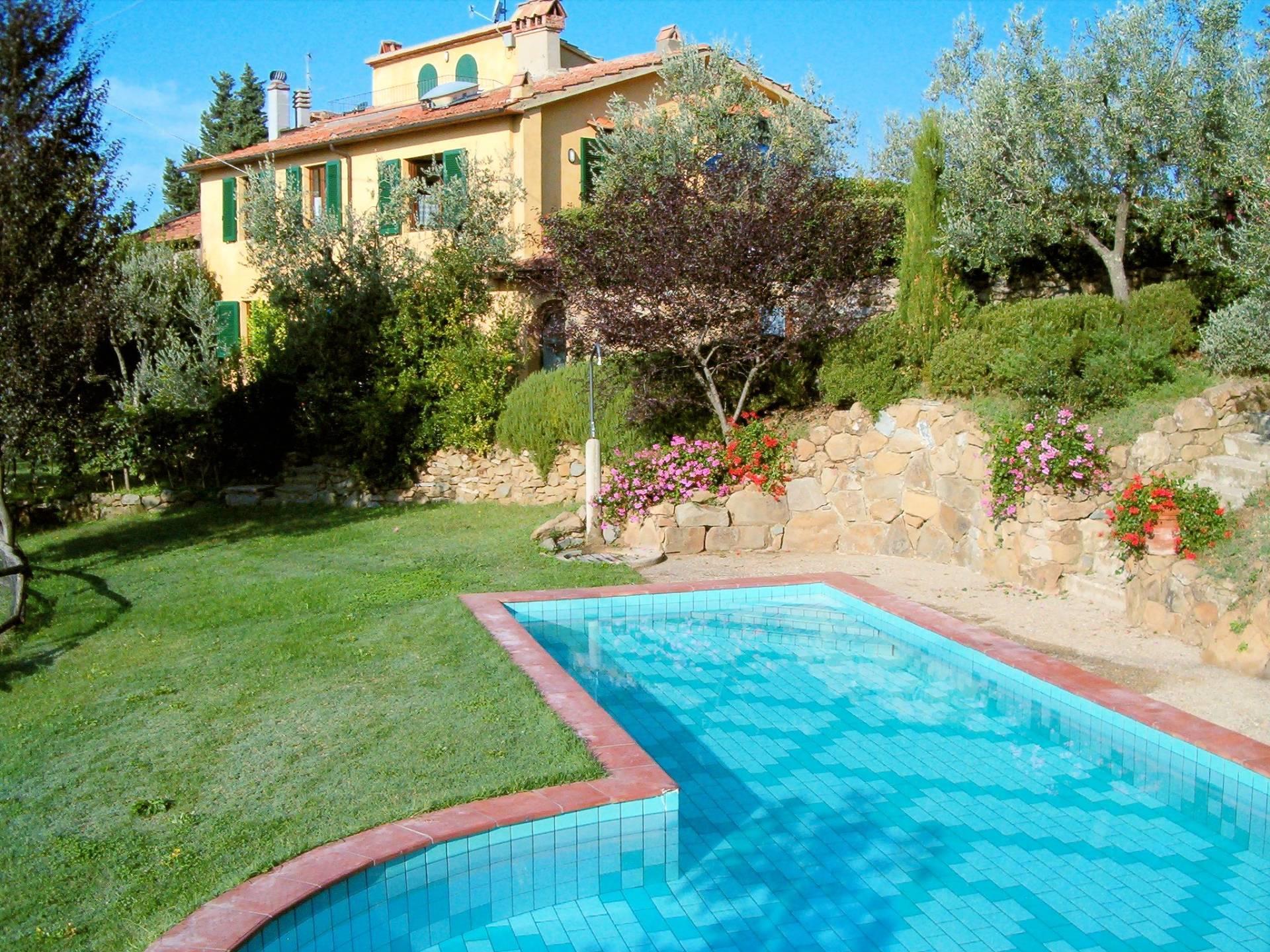 Rural/Ferme/Cour de 260 m2 à Lamporecchio
