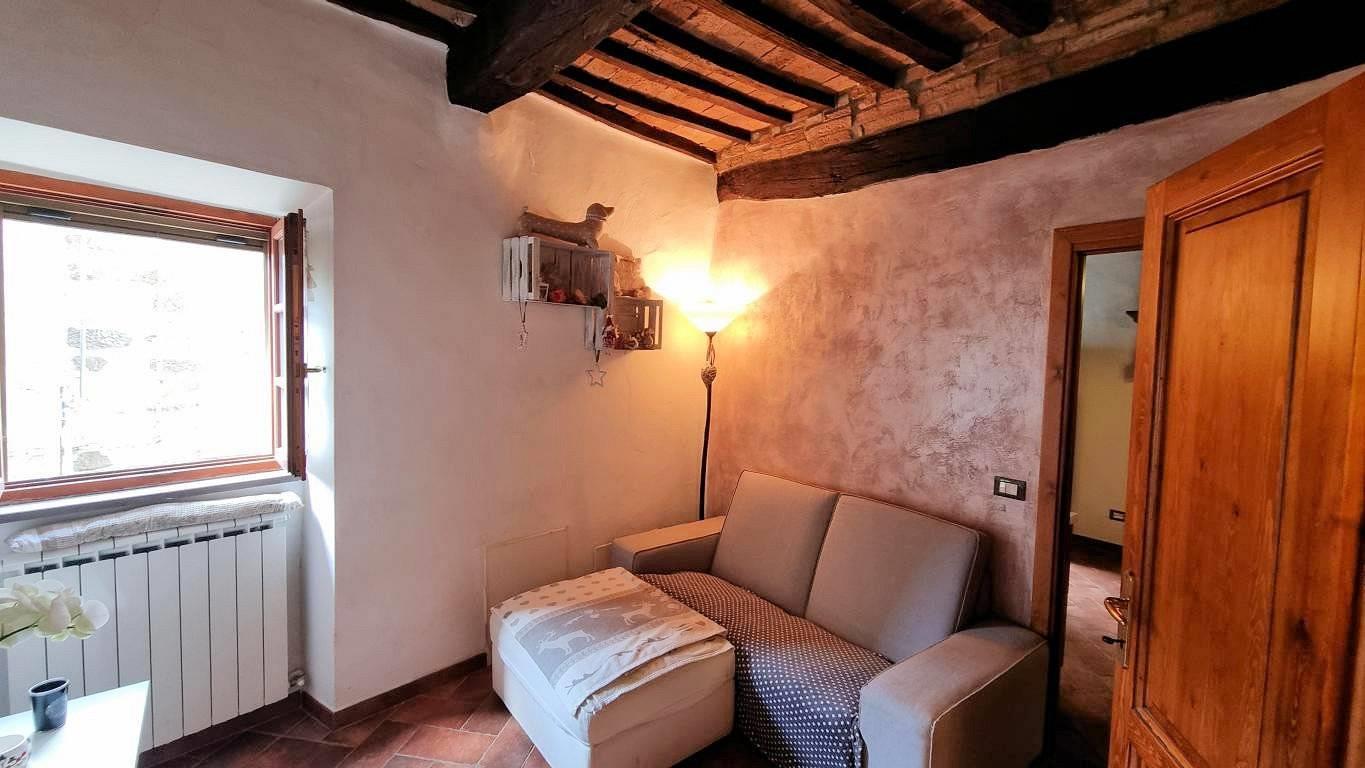 Purchase: House (56040)