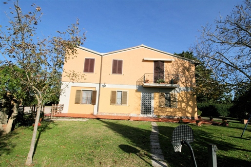 Doppelhaushälfte von 127 m2 in Roccastrada