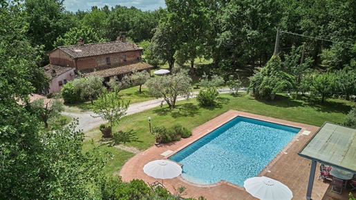 Ferme/Cour de 310 m2 à Altopascio