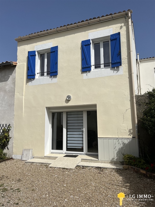 Center house in Mortagne-sur-Gironde of 101 m2, 3 bedrooms