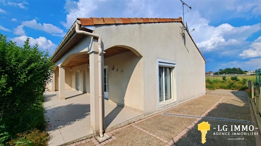 Beautiful house of 100m2 with strong potential on land of 840m2