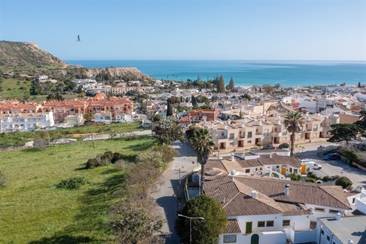 Excellent Business Opportunity In The Heart Of Praia Da Luz