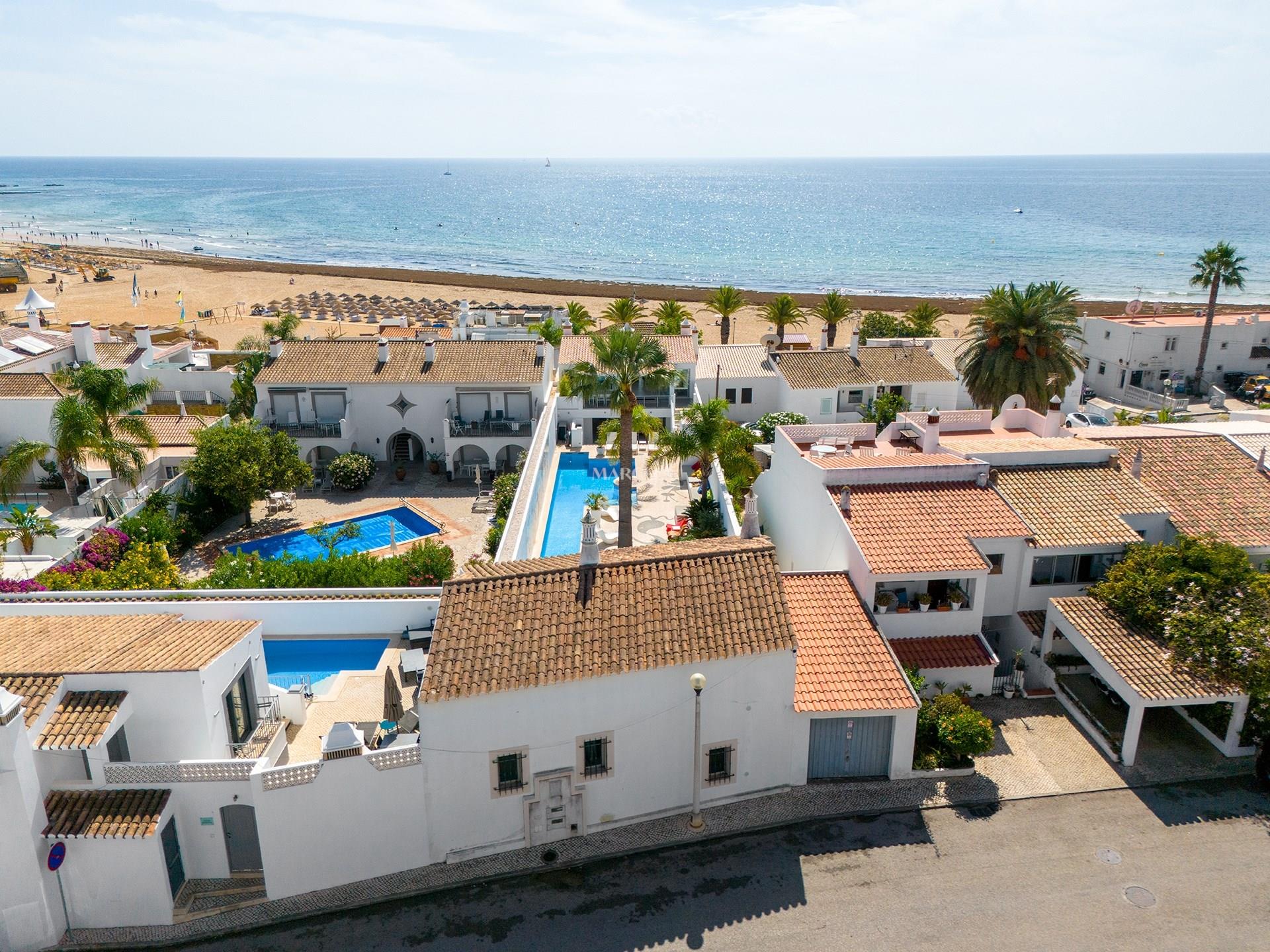Magnificent Property With 2 Houses And Sea View For Sale In Praia Da Luz