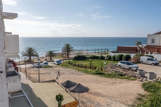 Fully Refurbished 2 Bed Apartment With Sea View For Sale In Praia Da Luz
