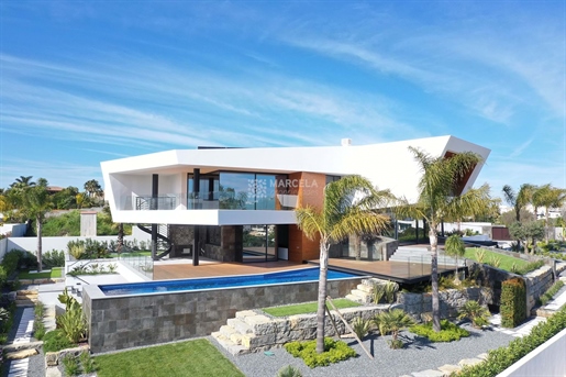 Lyxig Villa I Modern Design Till Salu I Porto Do Mos, Lagos