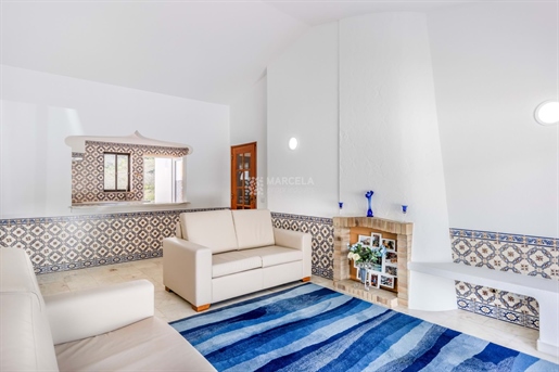 2 Bedroom Detached Villa For Sale Near Praia Da Luz